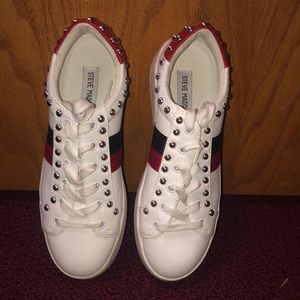 Steve Madden sneakers